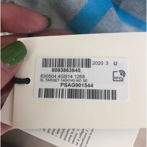 Gucci silk modal shawl NWT - Picture 7 of 9